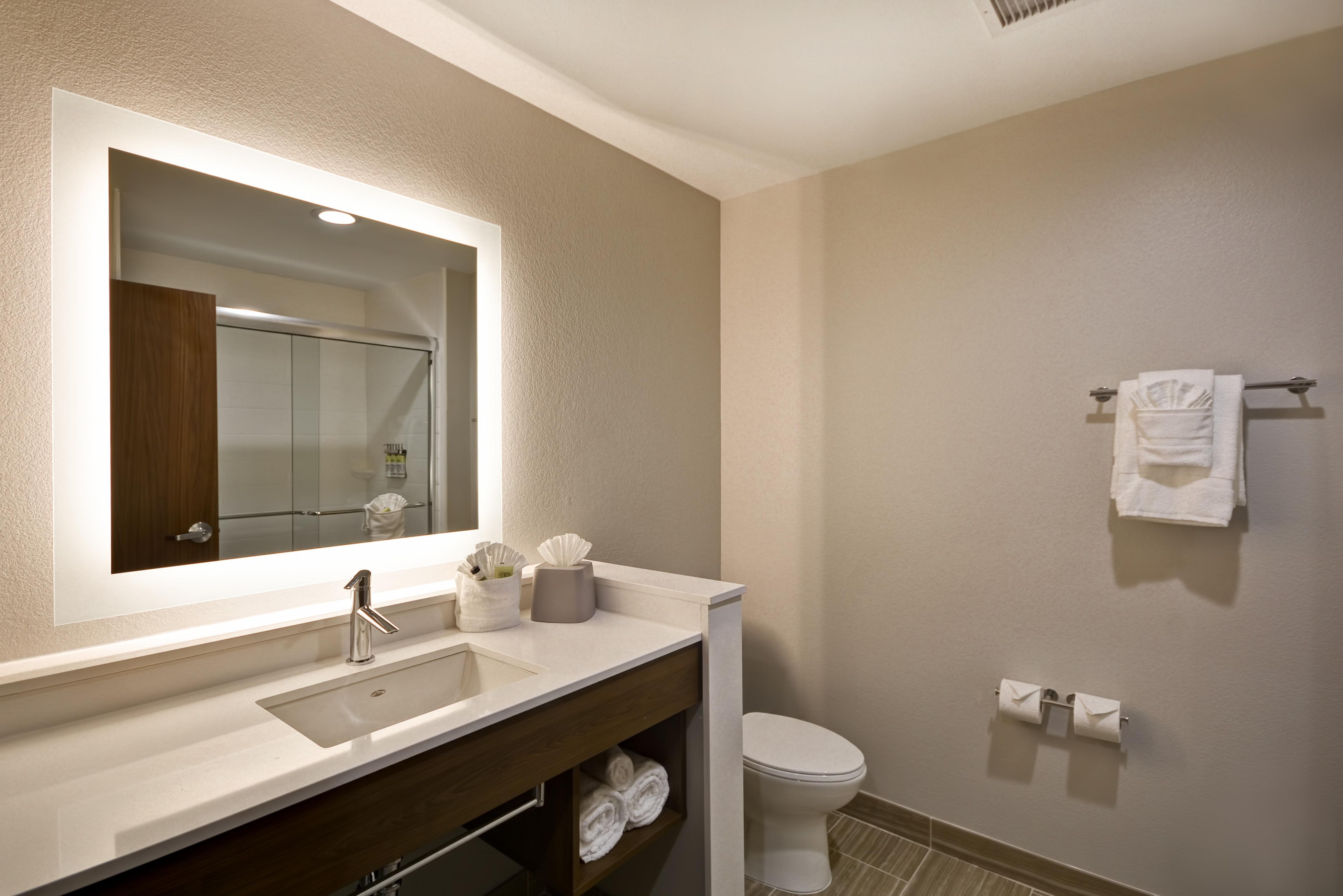 Holiday Inn Express & Suites - Houston Nasa - Boardwalk Area By Ihg Seabrook Exterior photo