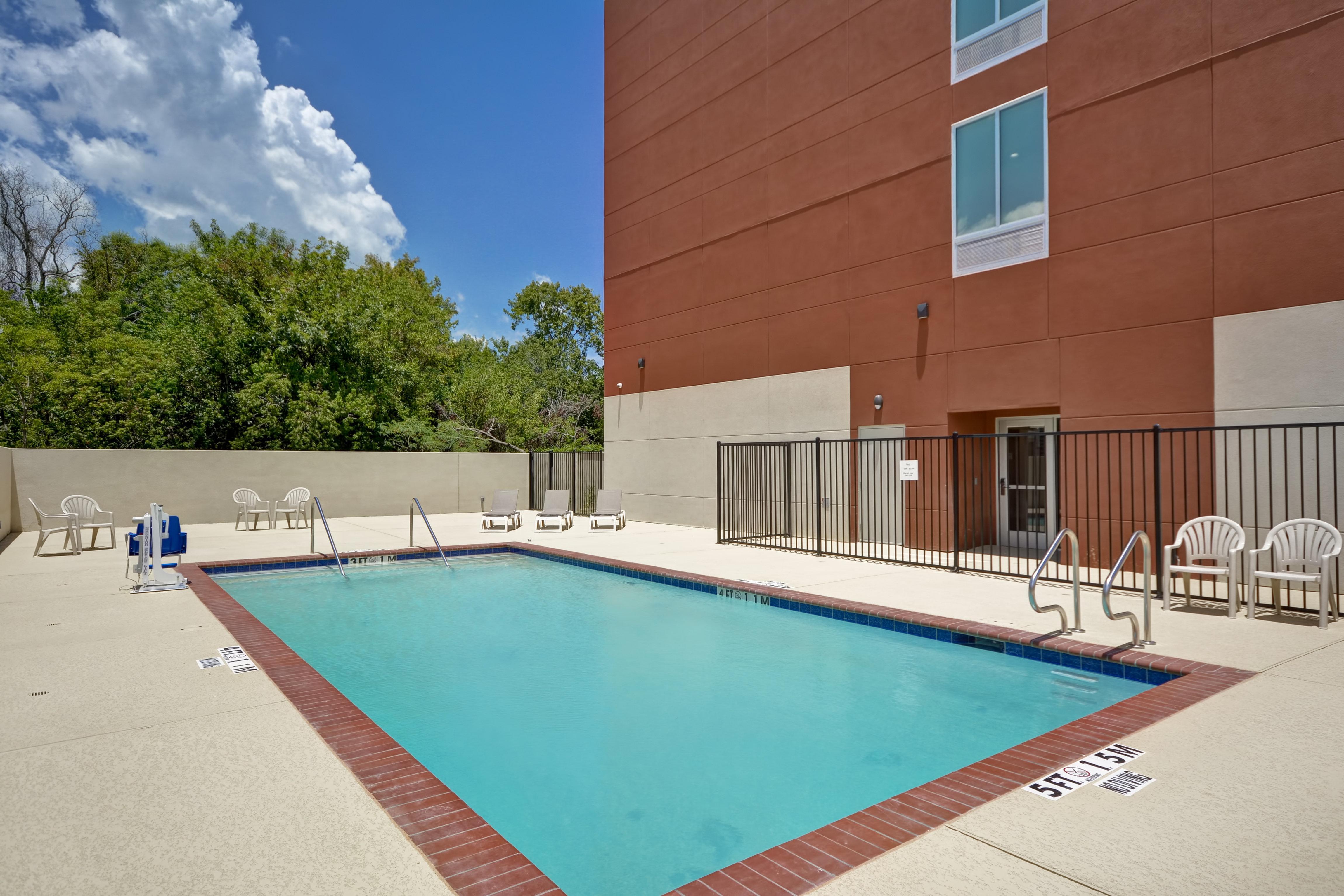 Holiday Inn Express & Suites - Houston Nasa - Boardwalk Area By Ihg Seabrook Exterior photo
